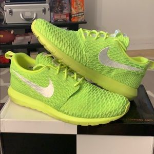 Nike Roshe Run flyknit
